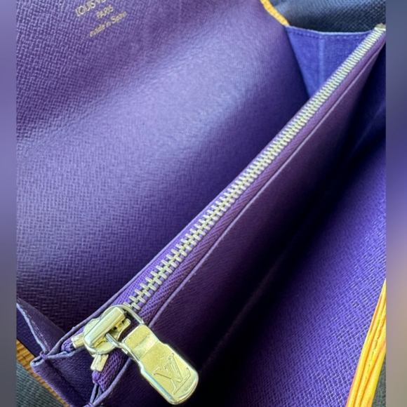 Louis Vuitton Epi long wallet - Picture 6 of 14